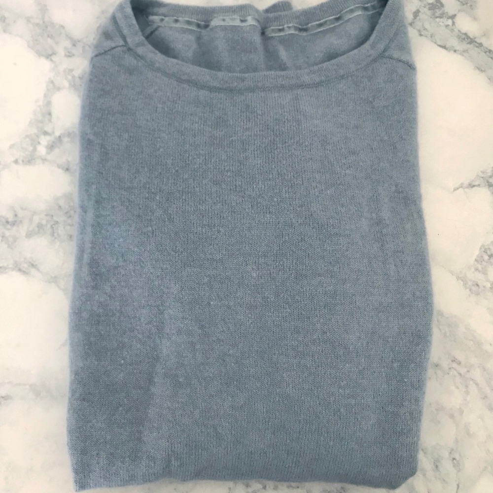 100% Cashmere Sweater Size S